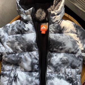 Ozark Trail Kids Black and Gray Puffer Jacket